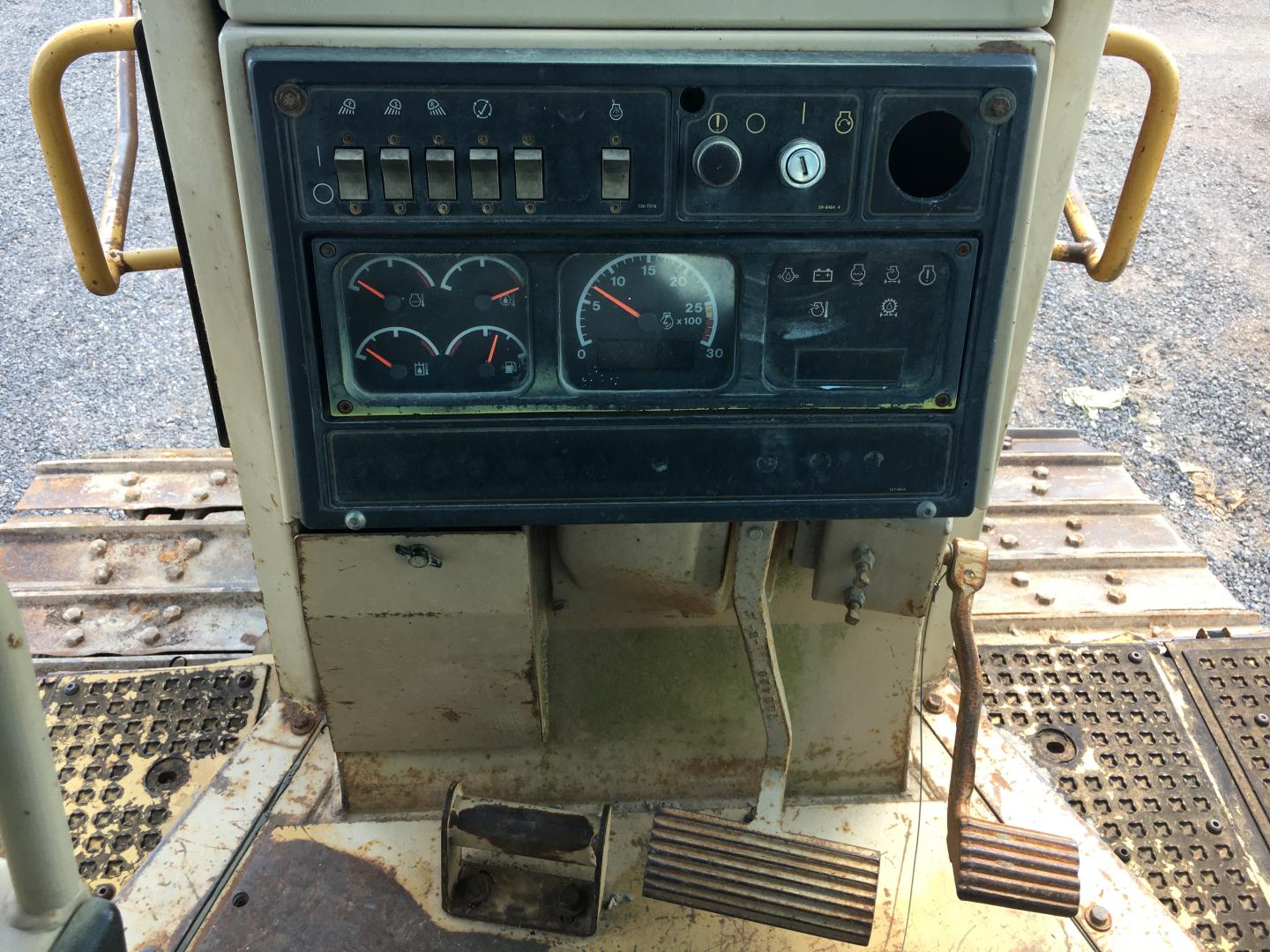 ./imagenes/INVOICE/2019/16972/TOPADOR FRONTAL D9R (2).JPG